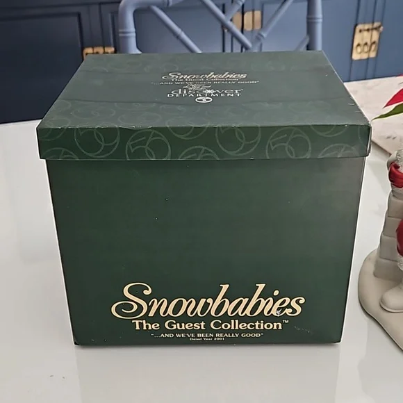 Vintage Dept 56 Snowbabies Guest Collection '..And We've Been Really Good' Santa - Picture 8 of 9